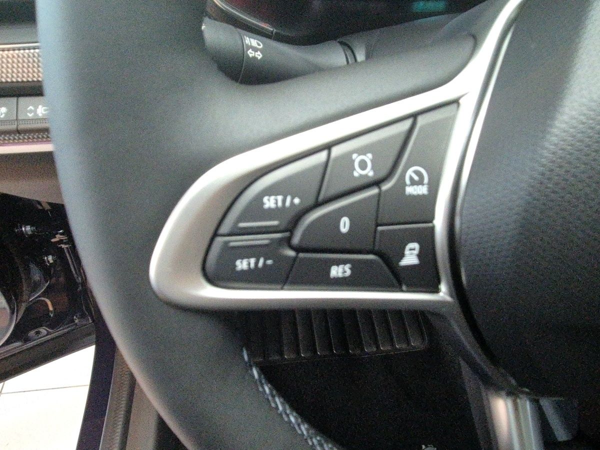 Renault Arkana TECHNO E-Tech Full Hybrid - Samsaru's Car Outlet