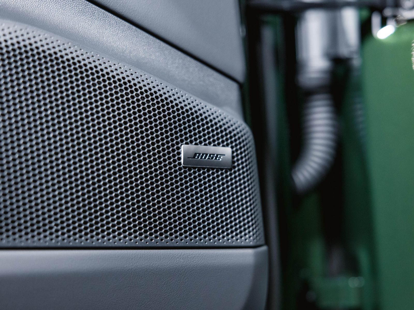 Porsche Macan 4S Electric - Samsaru's Car Outlet