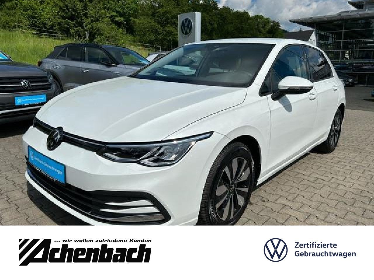 Volkswagen Golf VIII Move 1.5 l TSI - Samsaru's Car Outlet