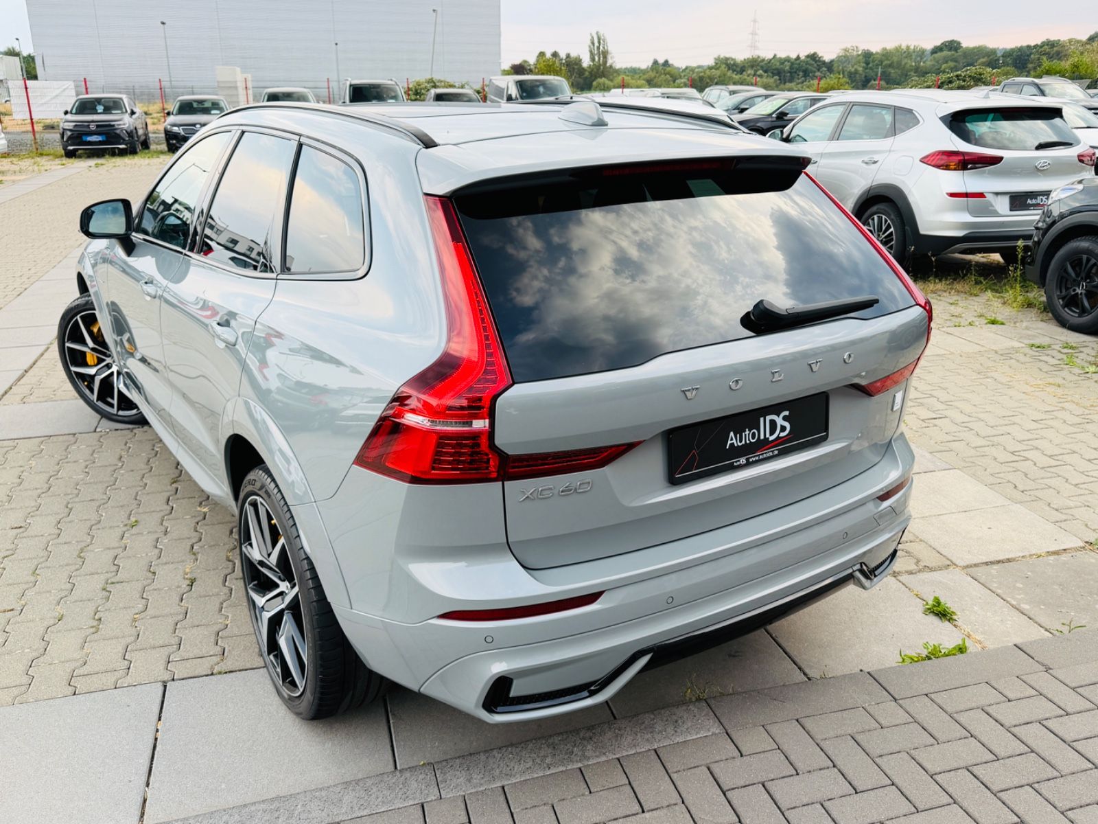 Volvo XC60 Polestar Engineered Recharge Plug-In Hybrid