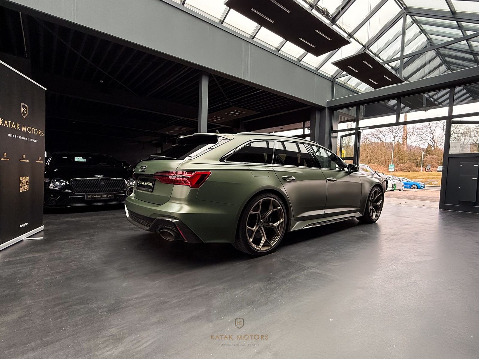 Audi RS6 PERFORMA/FULLCARBON/DYNAMIK+/PANO/B&O/HEADUP