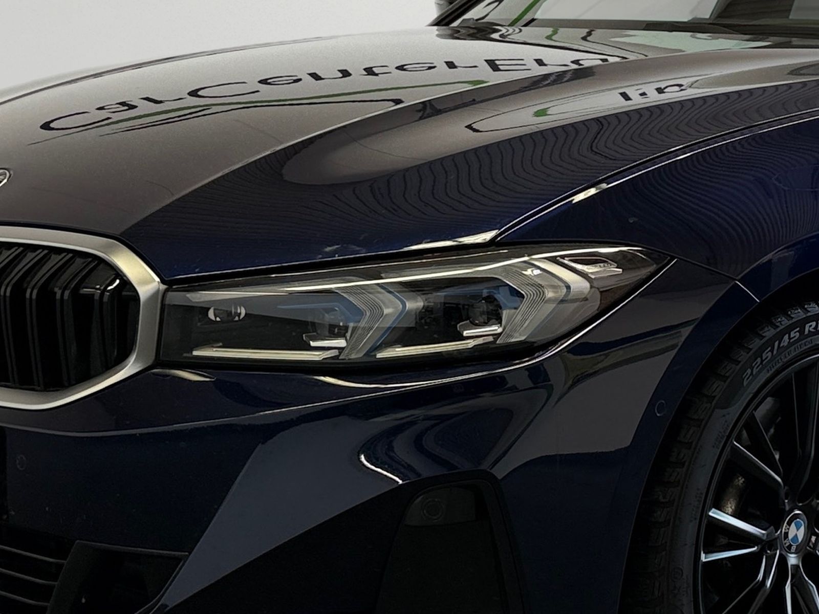 BMW 330dLim.*a.LED*Navi*ACC*360*H&K*Leder*DriveRec.*