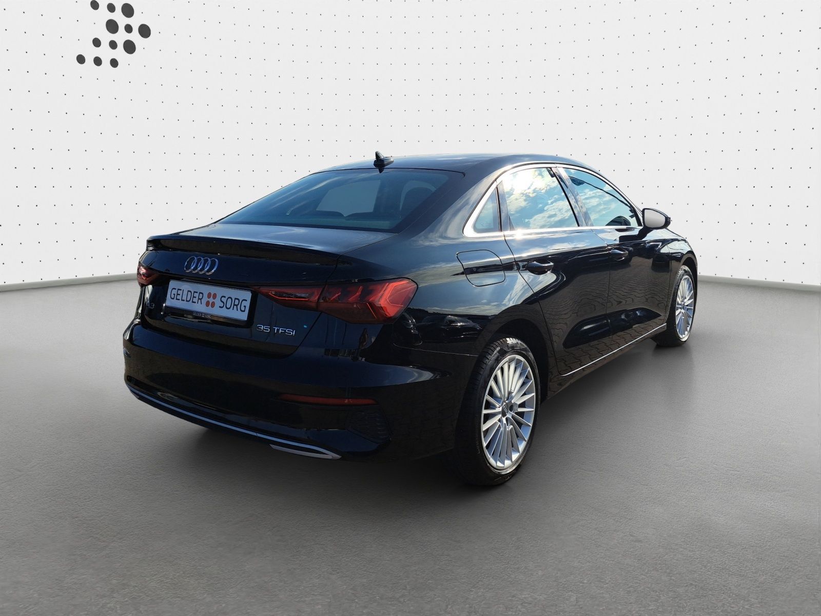Audi A3 Limousine 35 TFSI advanced - Samsaru's Car Outlet