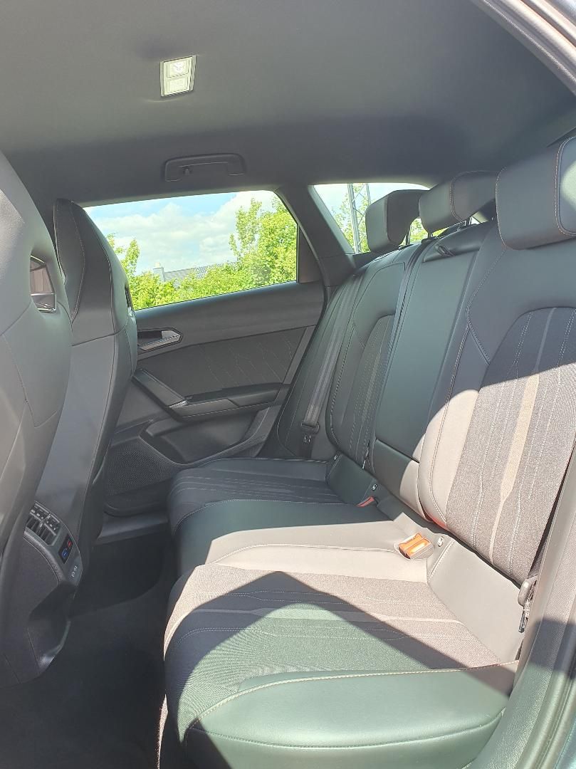 Cupra Leon Sportstourer 1.4 e-hybrid - Samsaru's Car Outlet