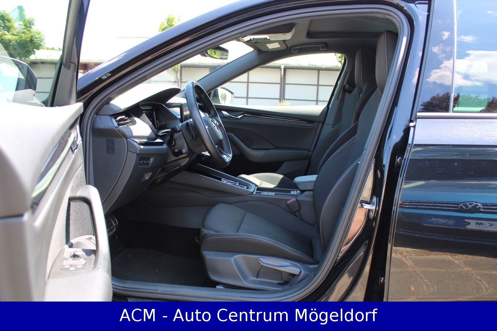 Skoda Octavia 2.0TDI Sportline - Samsaru's Car Outlet