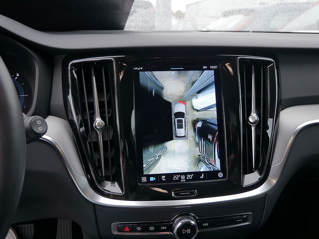 Volvo V60 T8 Recharge Plus Bright AWD AHK STANDHZ LED