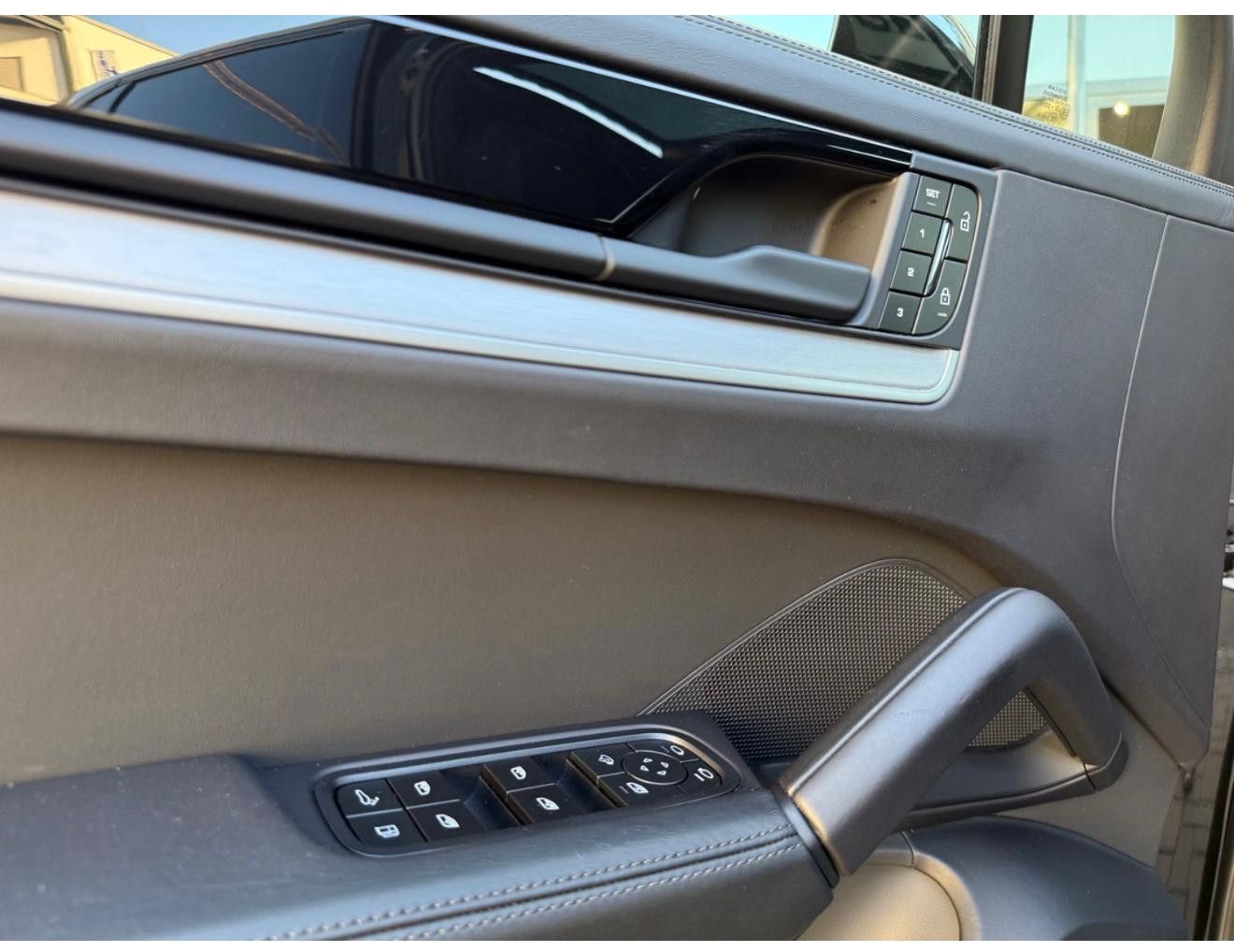 Porsche Cayenne E-Hybrid *Matrix*Sportabgas*360°*22Zoll*