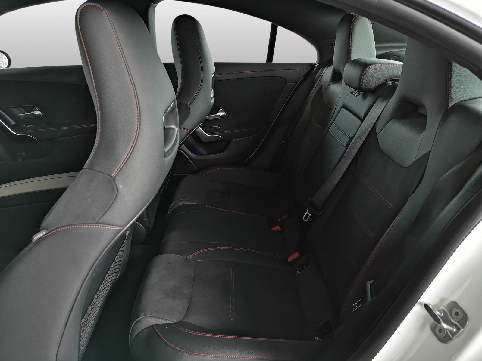 Mercedes-Benz CLA 180 Coupé AMG Line - Samsaru's Car Outlet