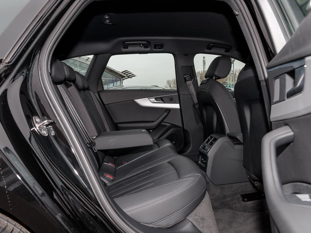 Audi A4 Avant 40 TDI advanced - Samsaru's Car Outlet