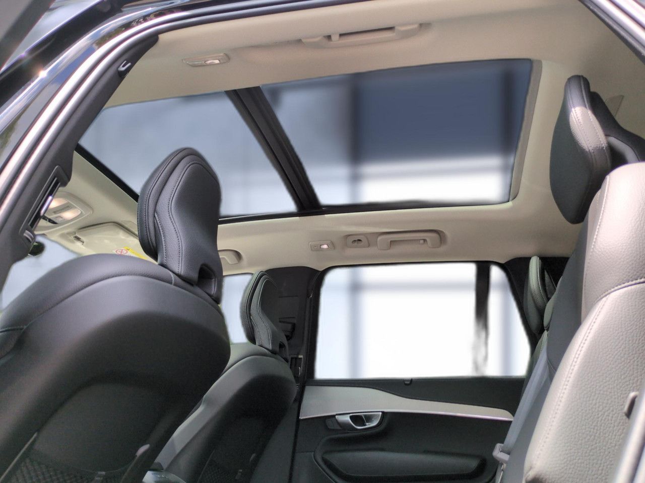 Volvo XC90 B5 (Diesel) Plus Bright AWD 7-Sitze Navi