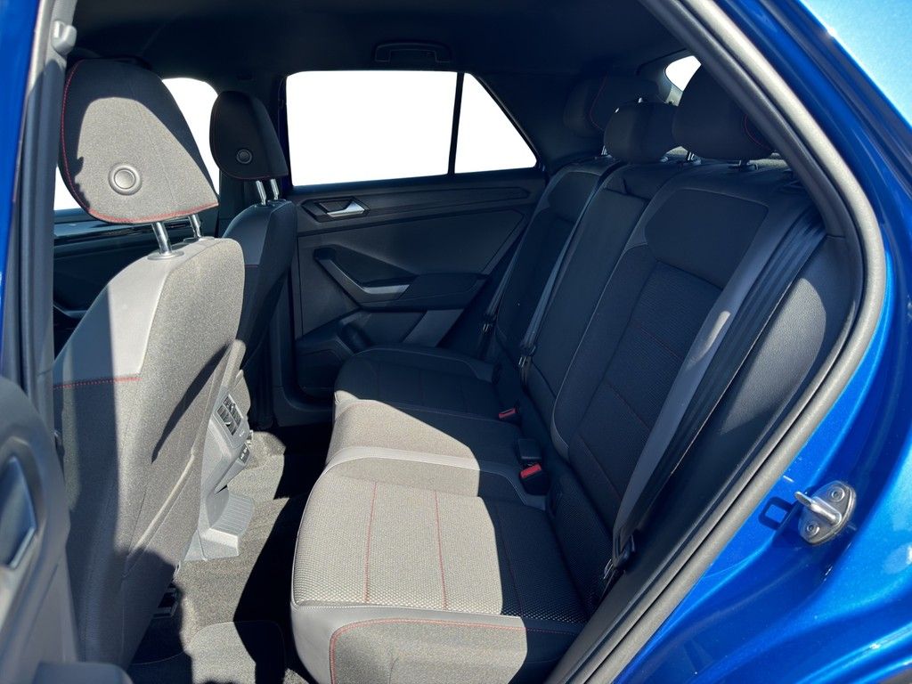 Volkswagen T-Roc 1.5 TSI DSG Sport - Samsaru's Car Outlet