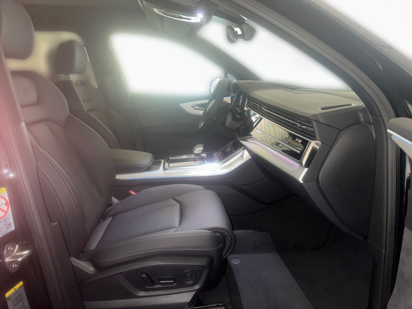 Audi Q7 SUV 50 TDI quattro S LINE+AHK+MATRIX+PANO+B&O