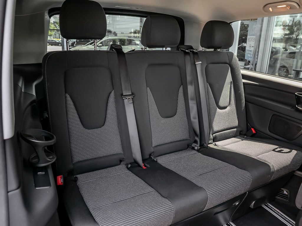 Mercedes-Benz V 220 d STYLE - Samsaru's Car Outlet