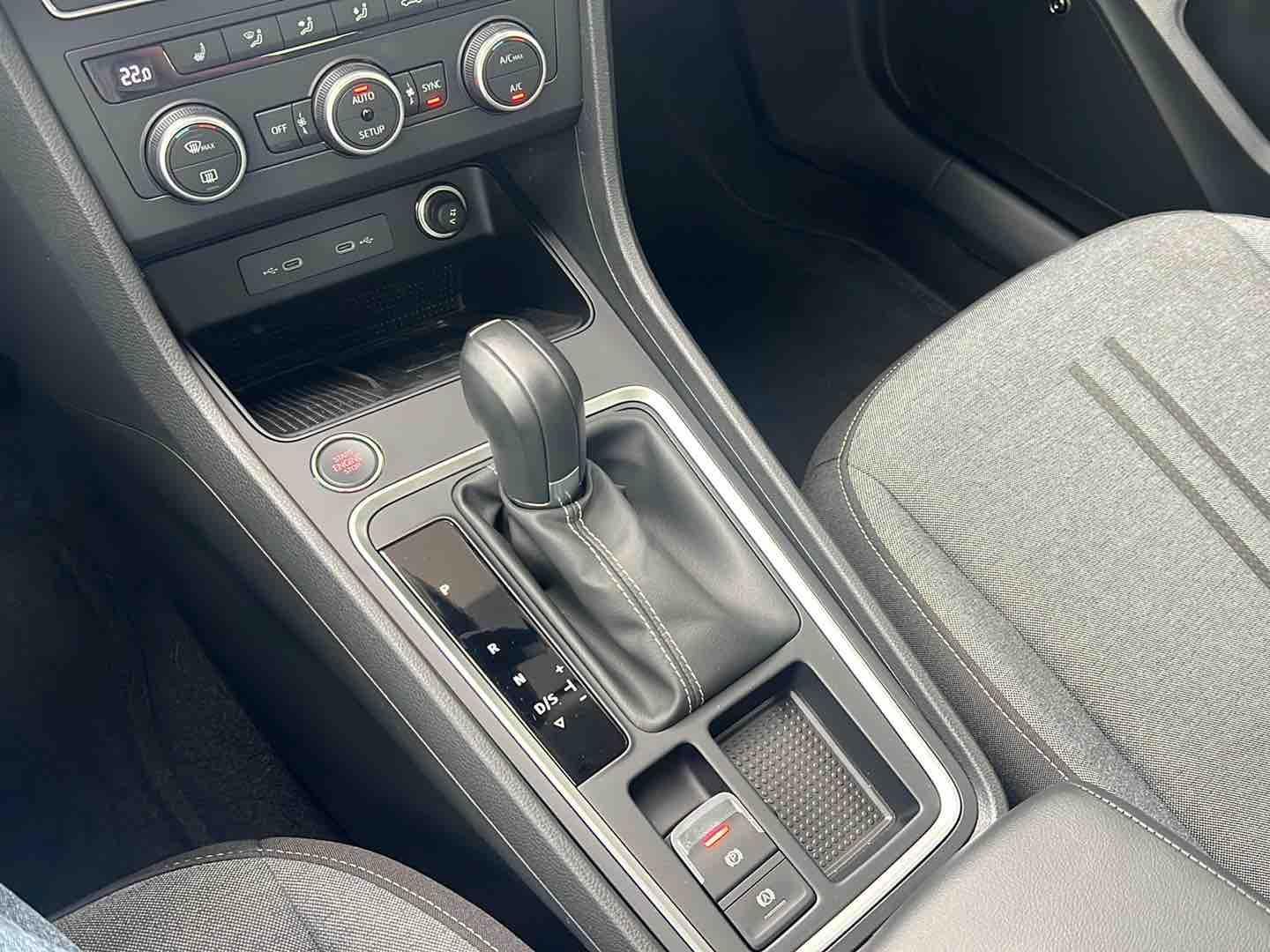 Seat Ateca Style Edition 2.0 TDI DSG Navi Kamera AHK