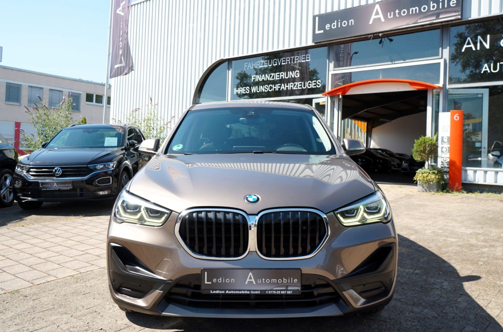 BMW X1 xDrive 18 d Advantage - Samsaru's Car Outlet