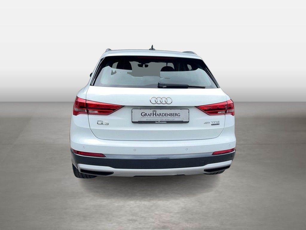 Audi Q3 45 TFSI qu. S tronic advanced - Samsaru's Car Outlet
