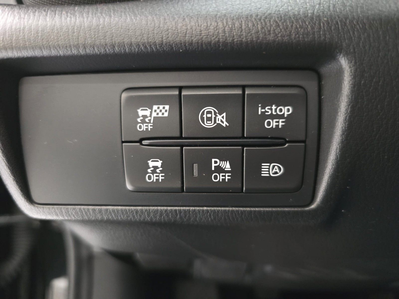 Mazda MX-5 Exclusive-Line 184PS *NAV*BOSE*LED *RFK