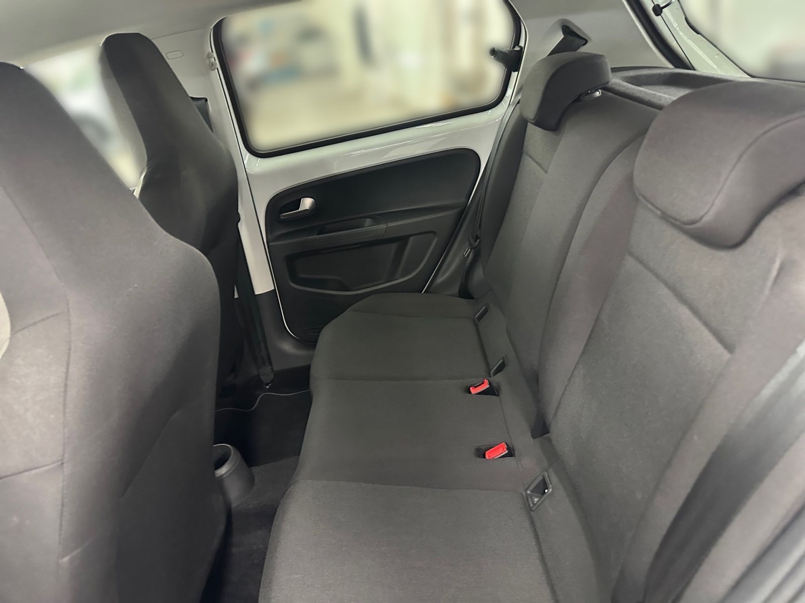 Volkswagen e-up! Style Plus - Samsaru's Car Outlet
