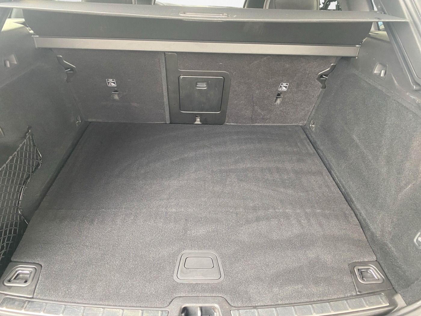 Volvo XC60 R-Design AHK Kamera LED