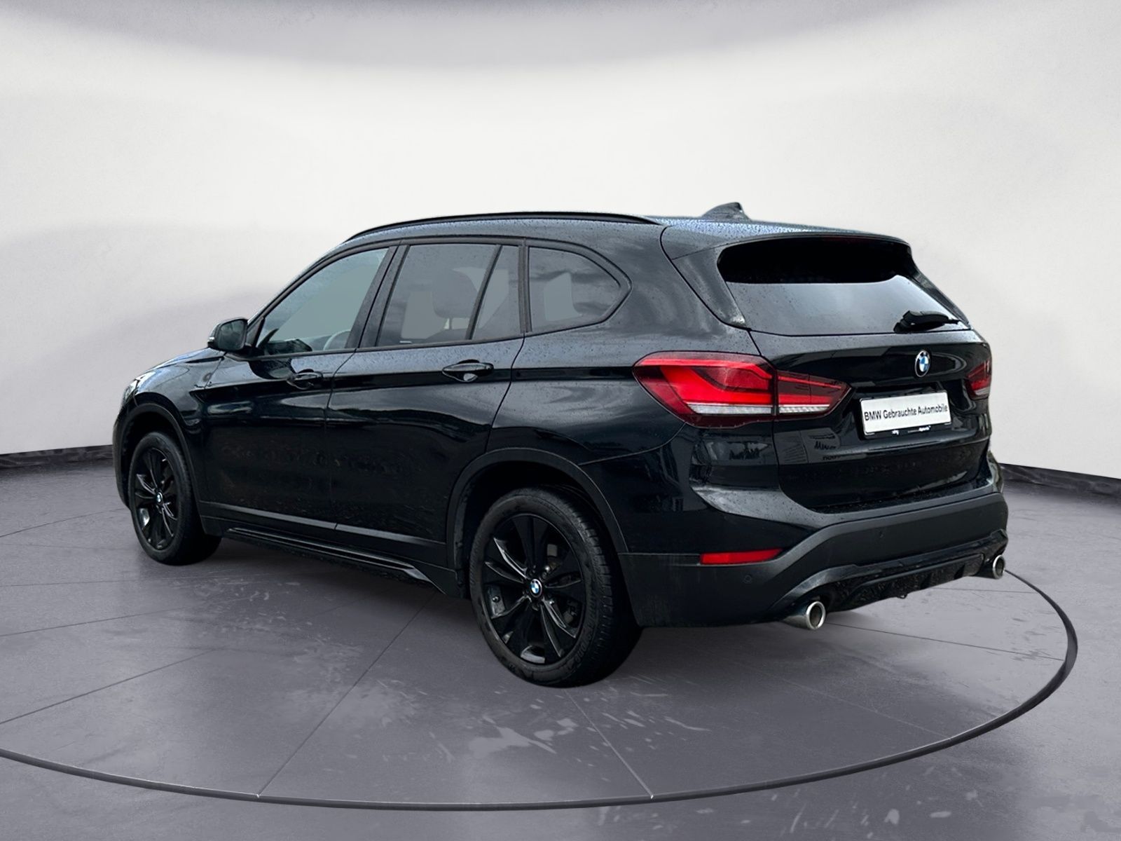 BMW X1 xDrive18d Sport Line - Samsaru's Car Outlet