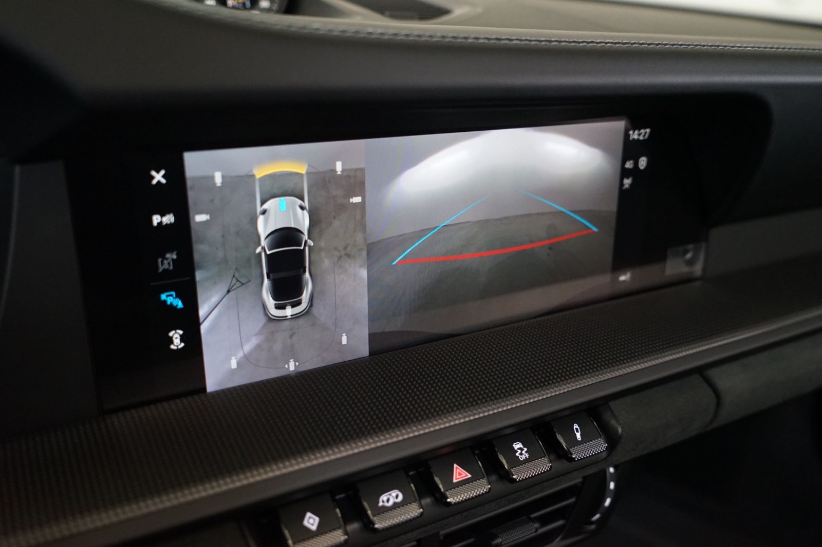 Porsche Targa 4 GTS + MY25 + CARBON + BOSE + 360