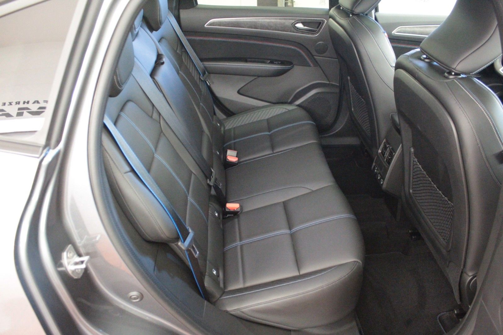 Renault Arkana Mild Hybrid - Samsaru's Car Outlet