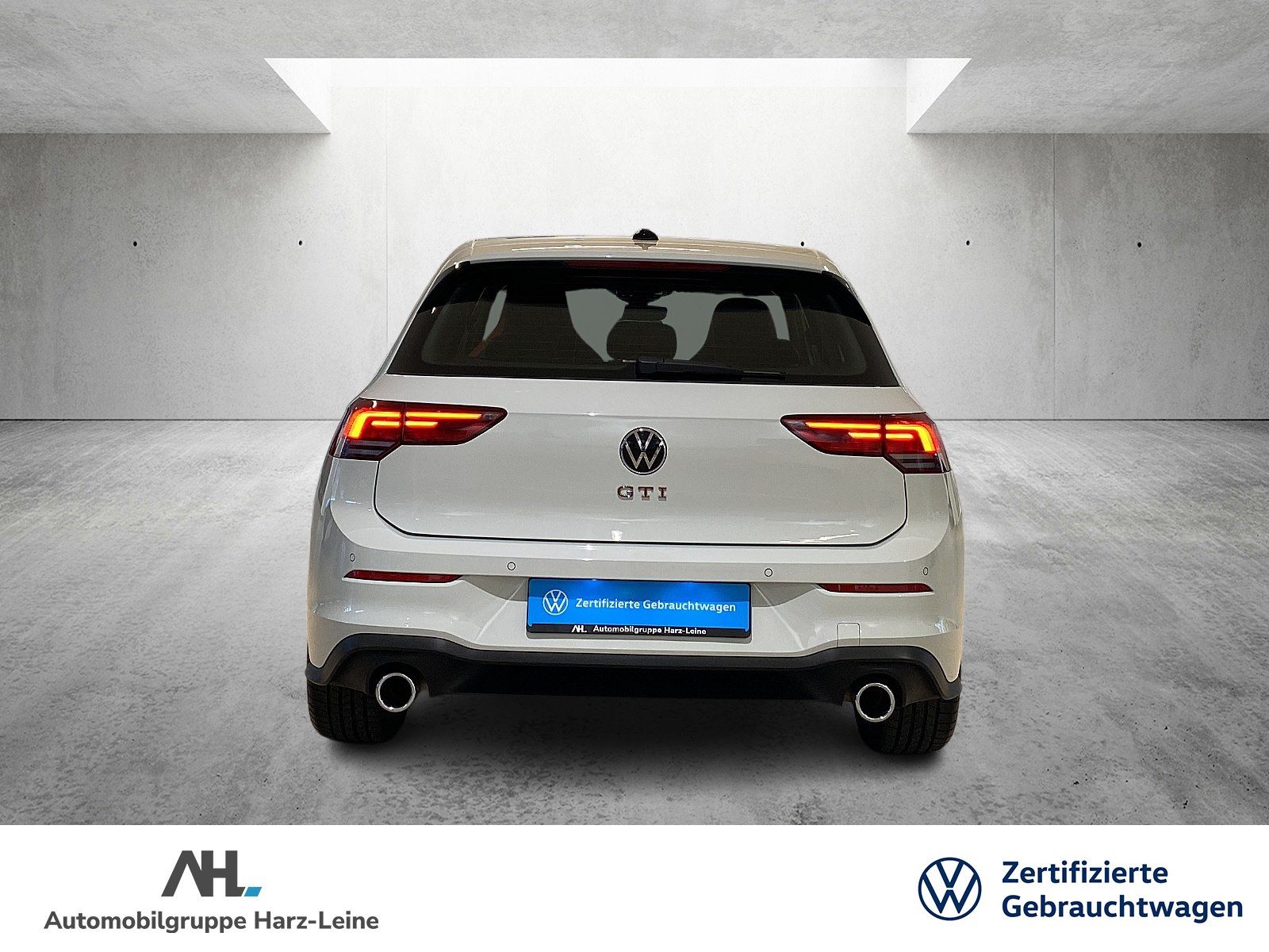 Volkswagen Golf GTI VIII 2.0 TSI DSG - Samsaru's Car Outlet