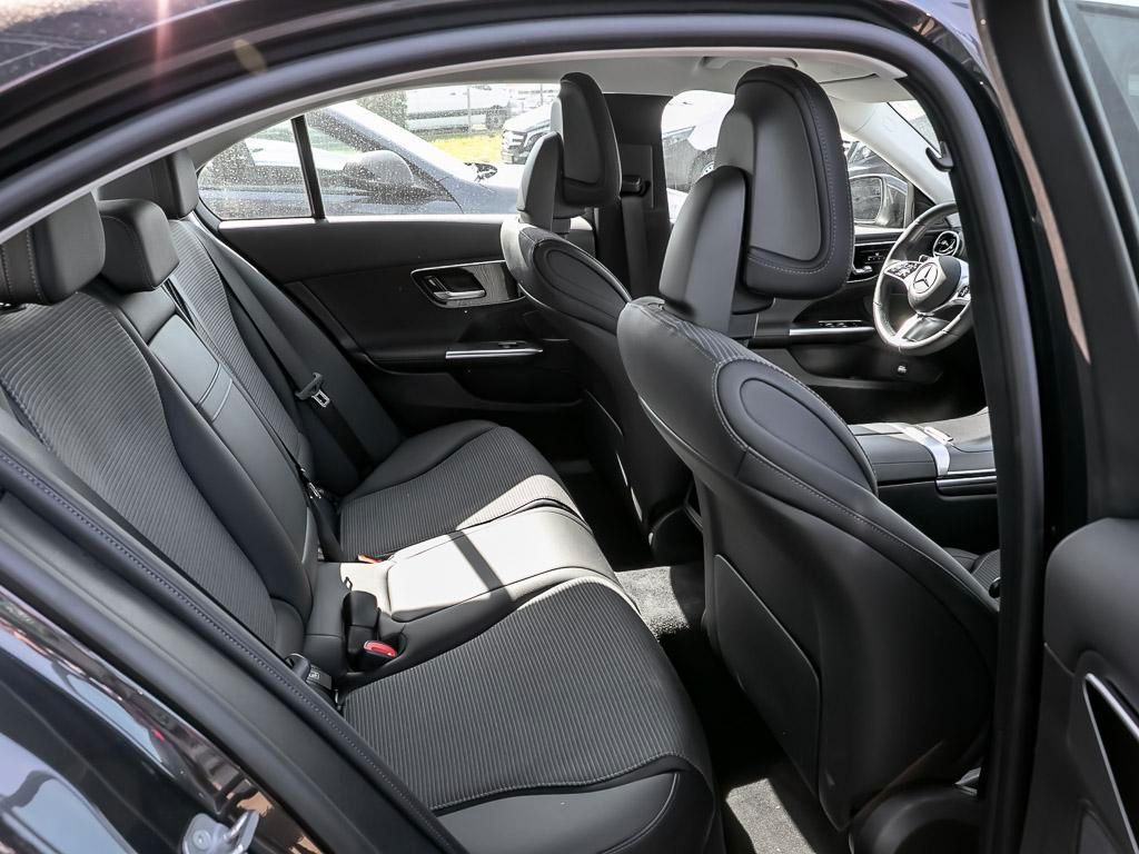 Mercedes-Benz C 180 Avantgarde Advanced Plus - Samsaru's Car Outlet