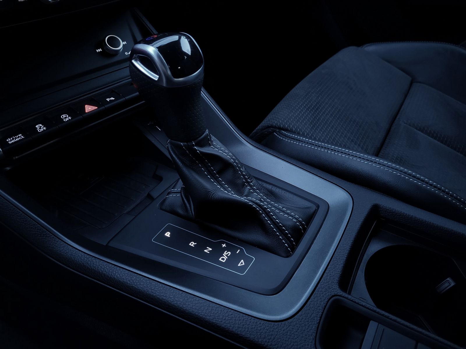 Audi Q3 Sportback 40 TFSI qu. S line R-KAM|VIRTUAL+