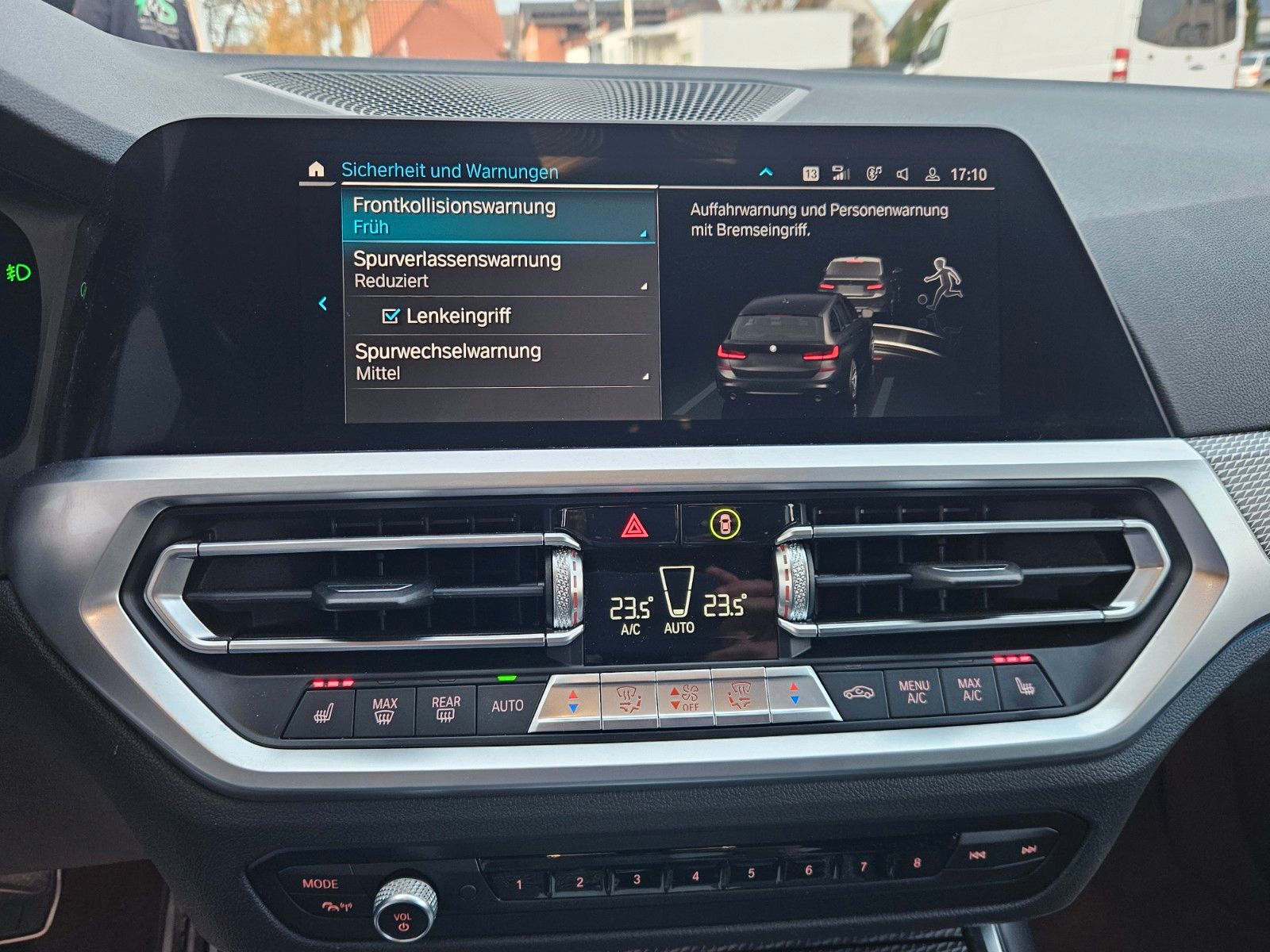 BMW 330e*LCProf*M-SPORT*HUD*ACC*PARKASS+*KEYLESS GO
