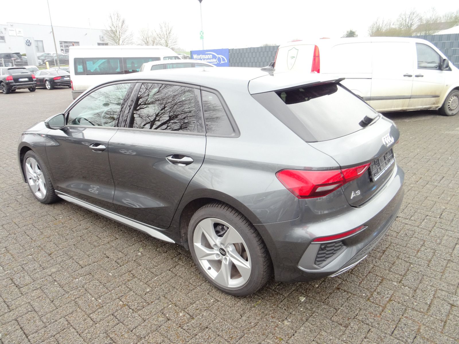 Audi A3 Sportback 30 TFSI S line Navi LED SHZ Virtual