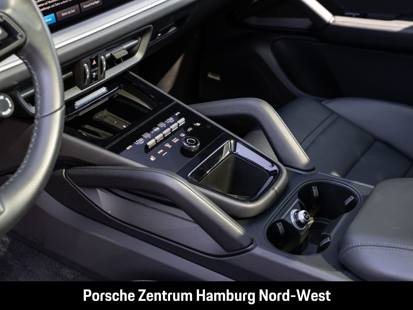 Porsche Cayenne PASM Panorama Dach BOSE 21-Zoll HUD 360°