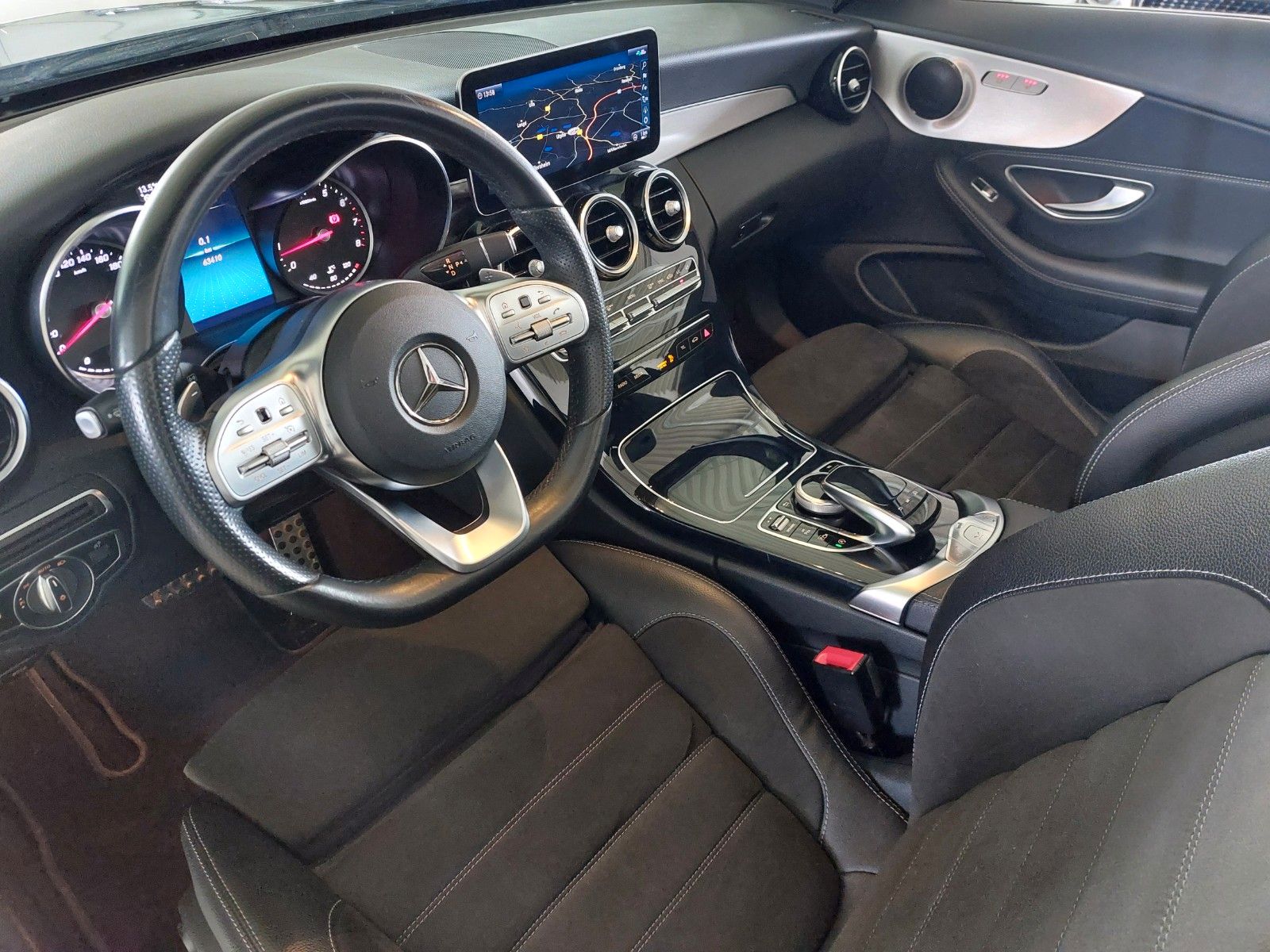 Mercedes-Benz C 180 Cabrio AMG-LINE - Samsaru's Car Outlet