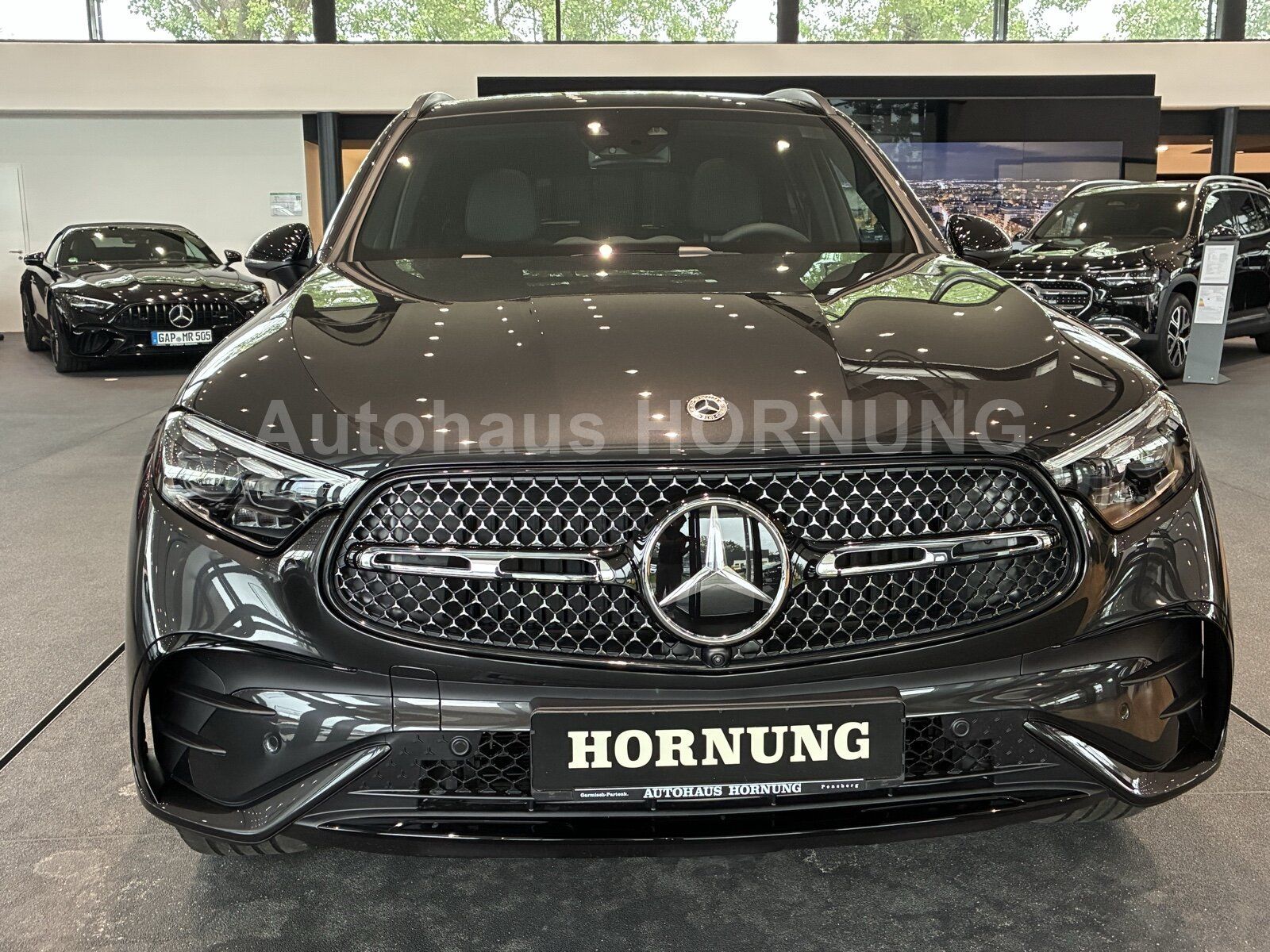 Mercedes-Benz GLC 300 d 4M AMG Pano StHz AHK DigiL Distr. 360°