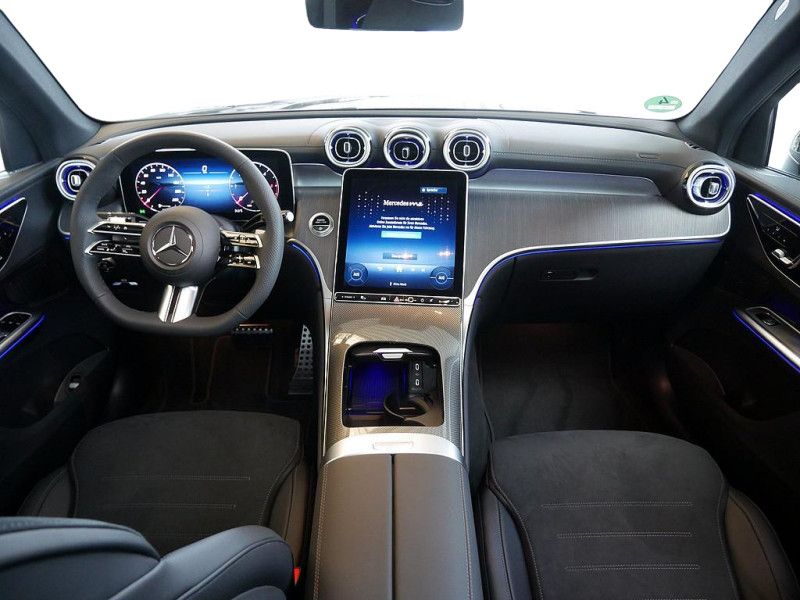 Mercedes-Benz GLC 300 d 4M AMG NIGHT MEMO 360 AHK DISTR KAMERA