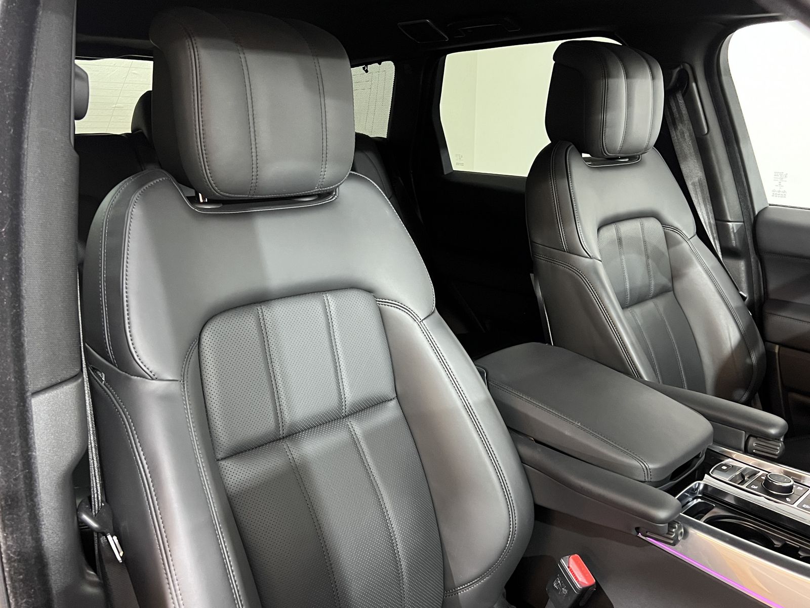 Range Rover Sport D350 HSE Dynamic - Samsaru's Car Outlet