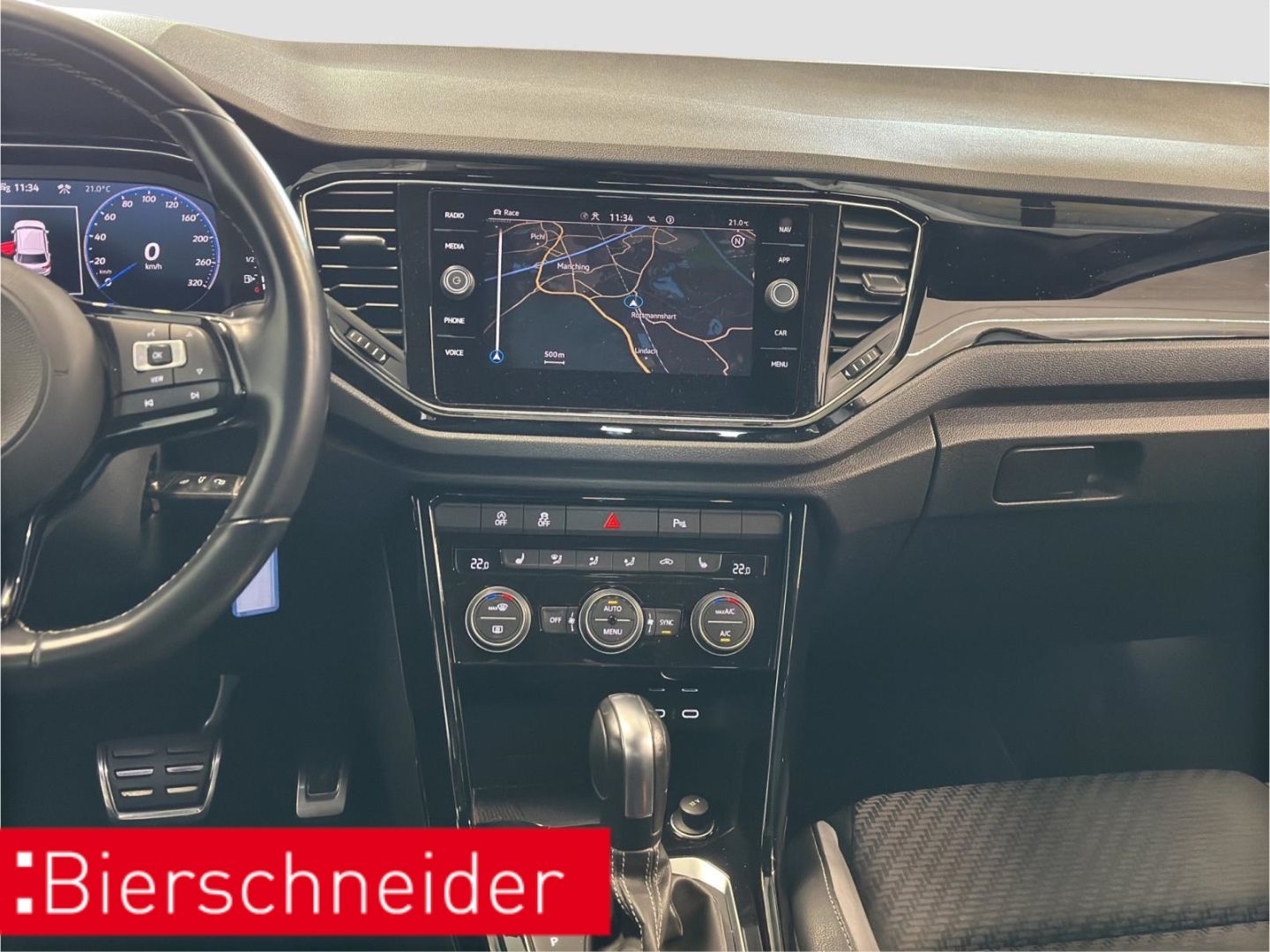 Volkswagen T-Roc 2.0 TSI DSG 4Mo. R - Samsaru's Car Outlet