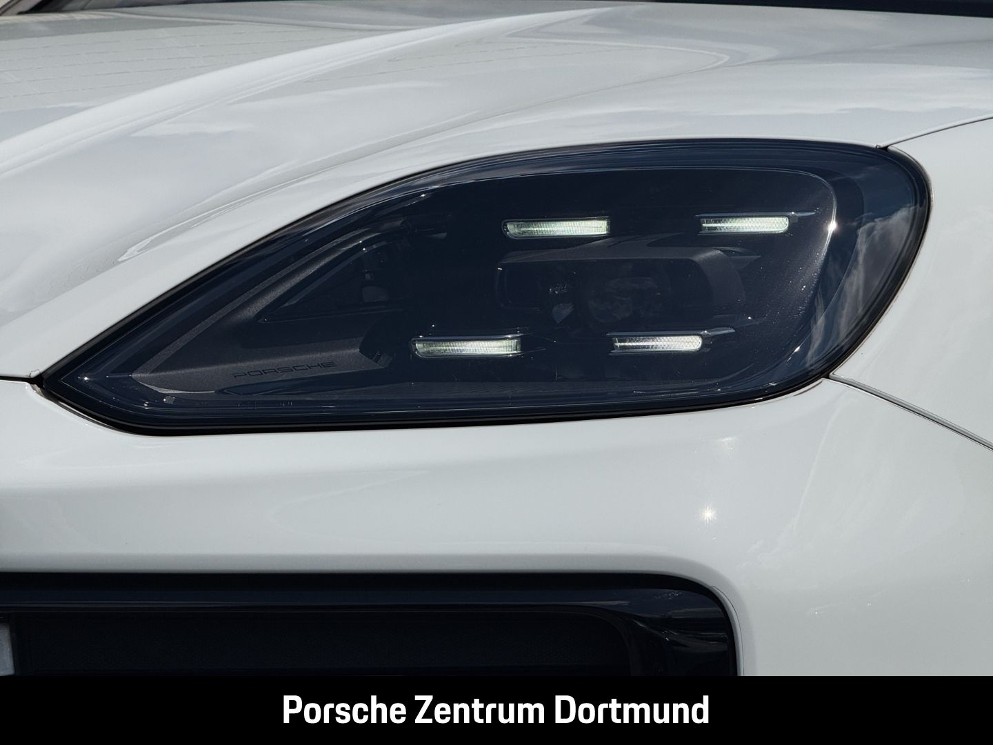 Porsche Cayenne E-Hybrid Coupe Surround-View LED-Matrix