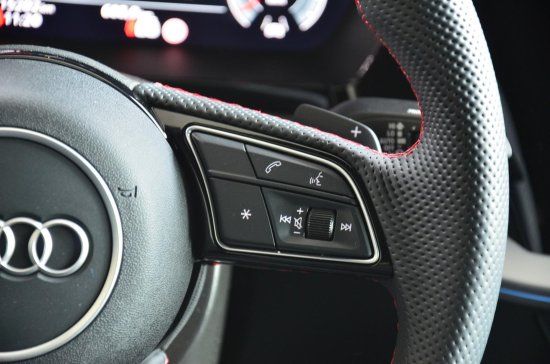 Audi A3 35 2.0 TDI Sportback S line - Samsaru's Car Outlet