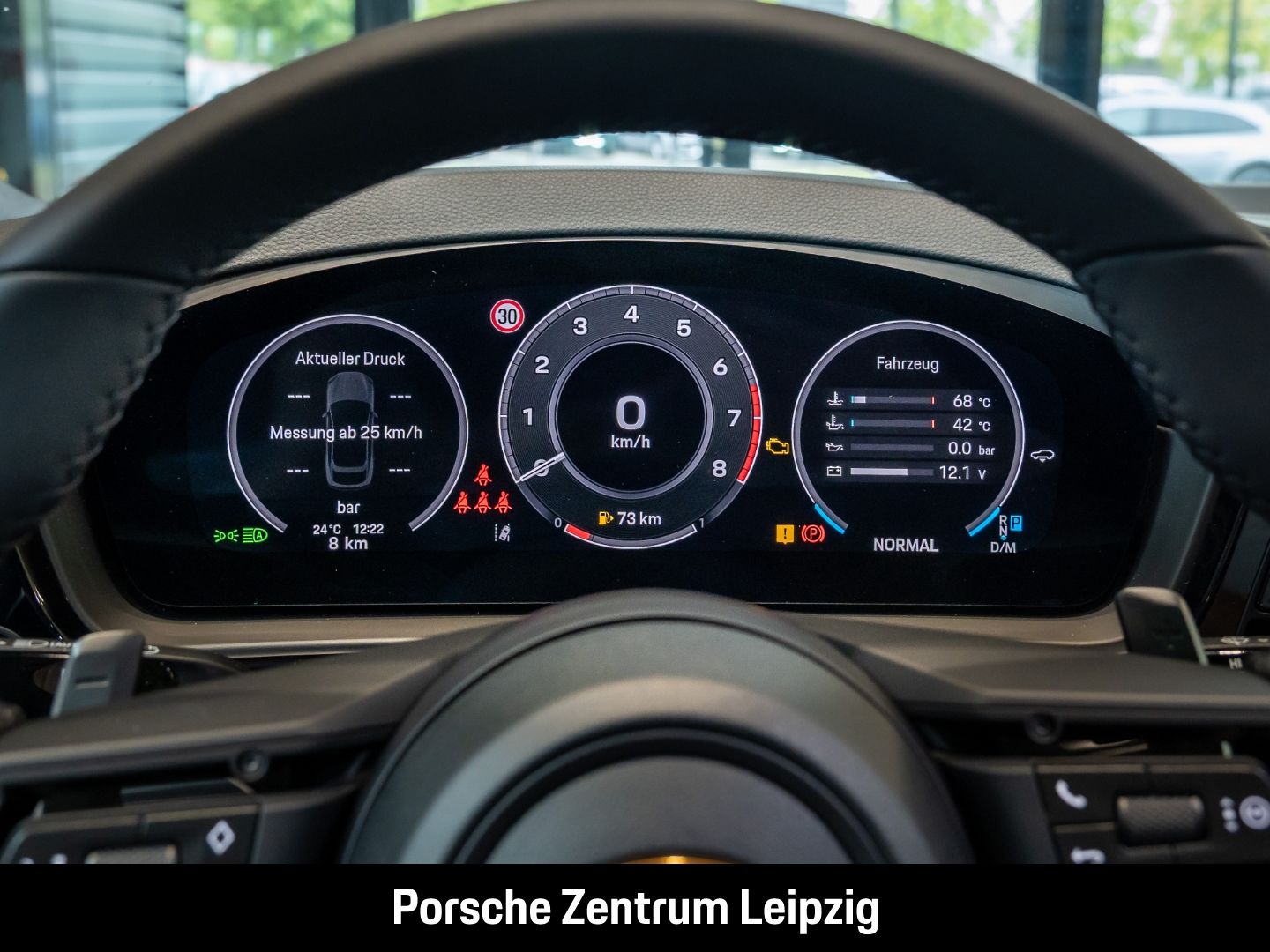 Porsche Cayenne Coupe FnW Racinggrün Luft 22Zoll SportDe