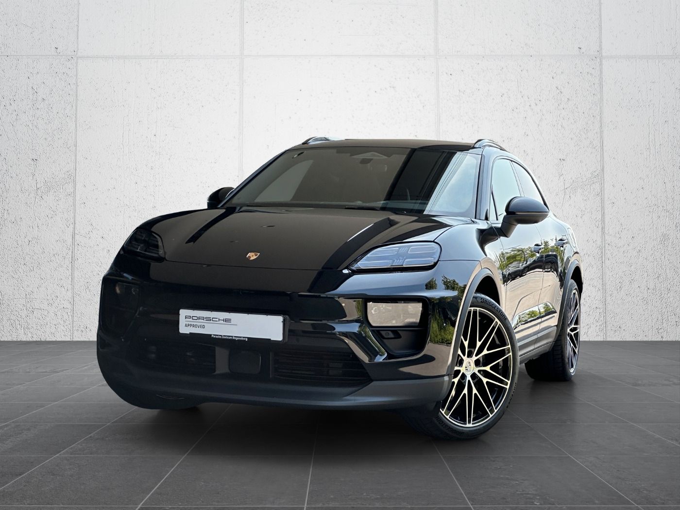 Porsche Macan 4 - Samsaru's Car Outlet