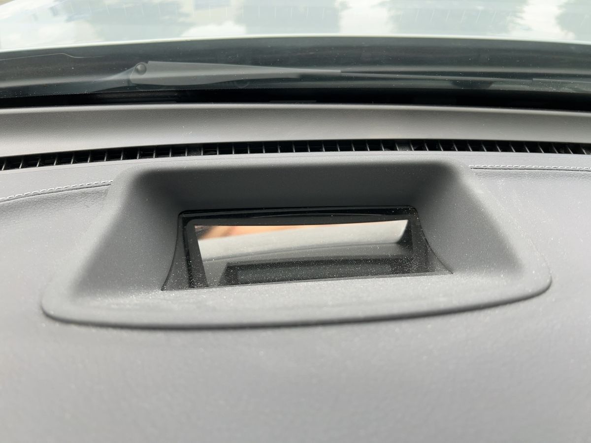 Mercedes-Benz GLC 300 e 4Matic AMG Line - Samsaru's Car Outlet