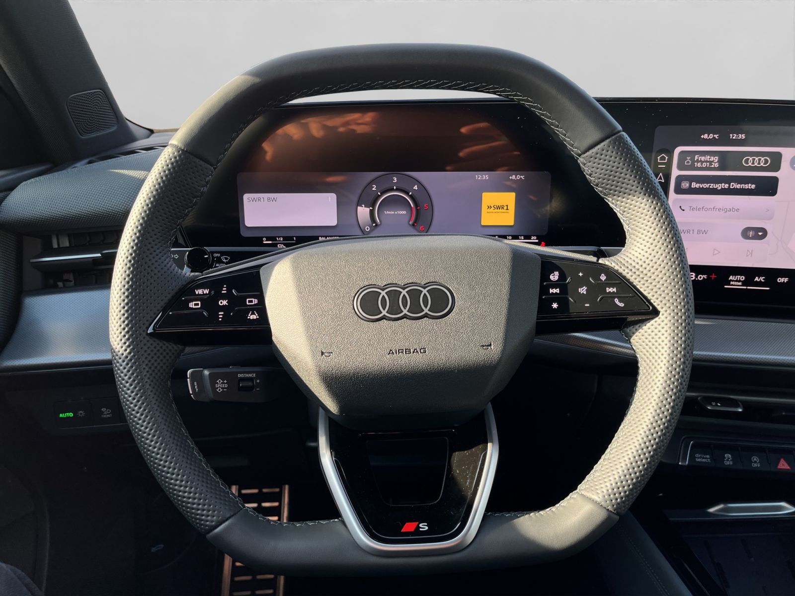 Audi Q3 S Line TDI AHK+Matrix+Navi+ACC+Kamera