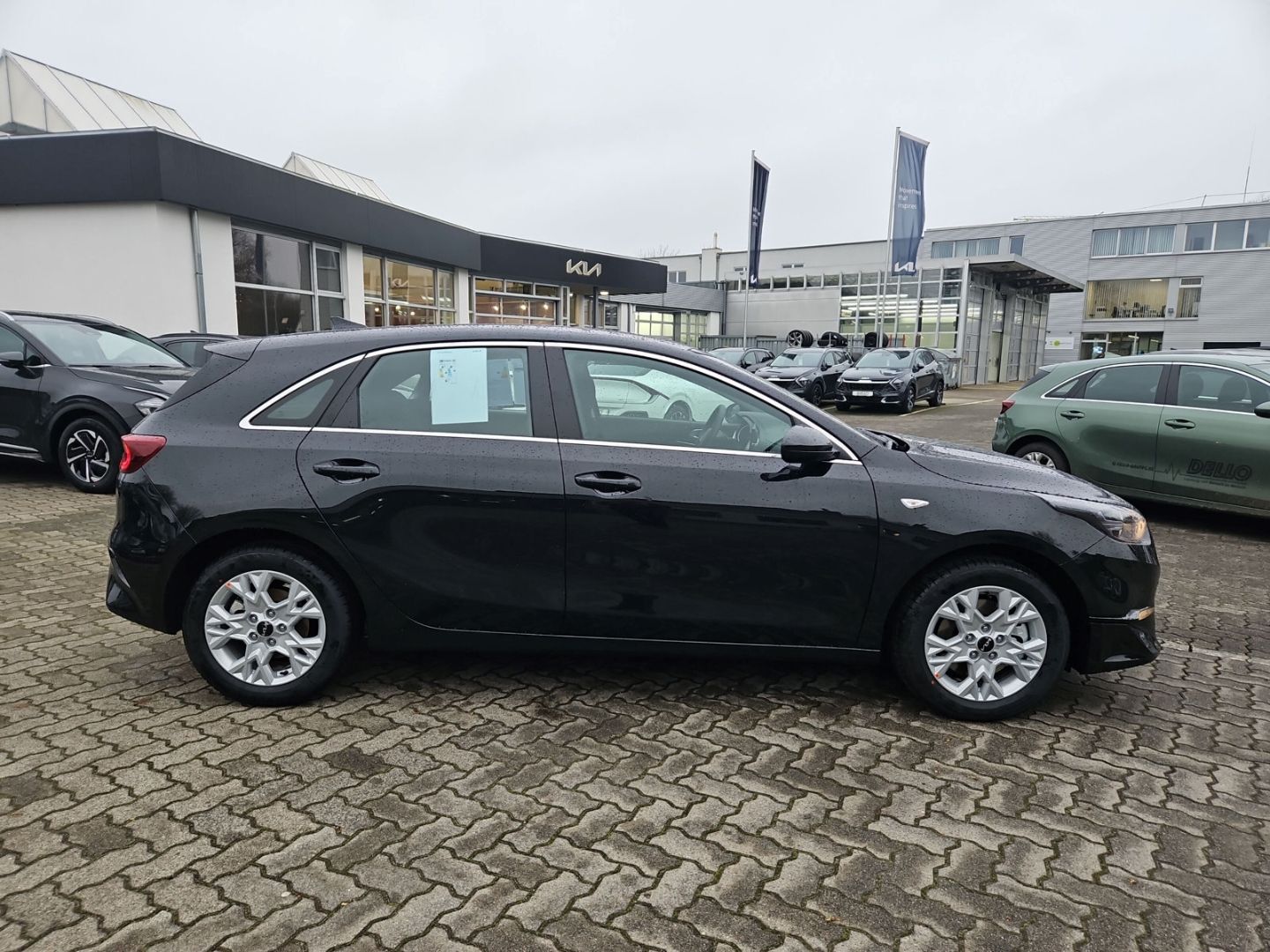 Kia Ceed Lim 1.0T Vision Komfort - Samsaru's Car Outlet