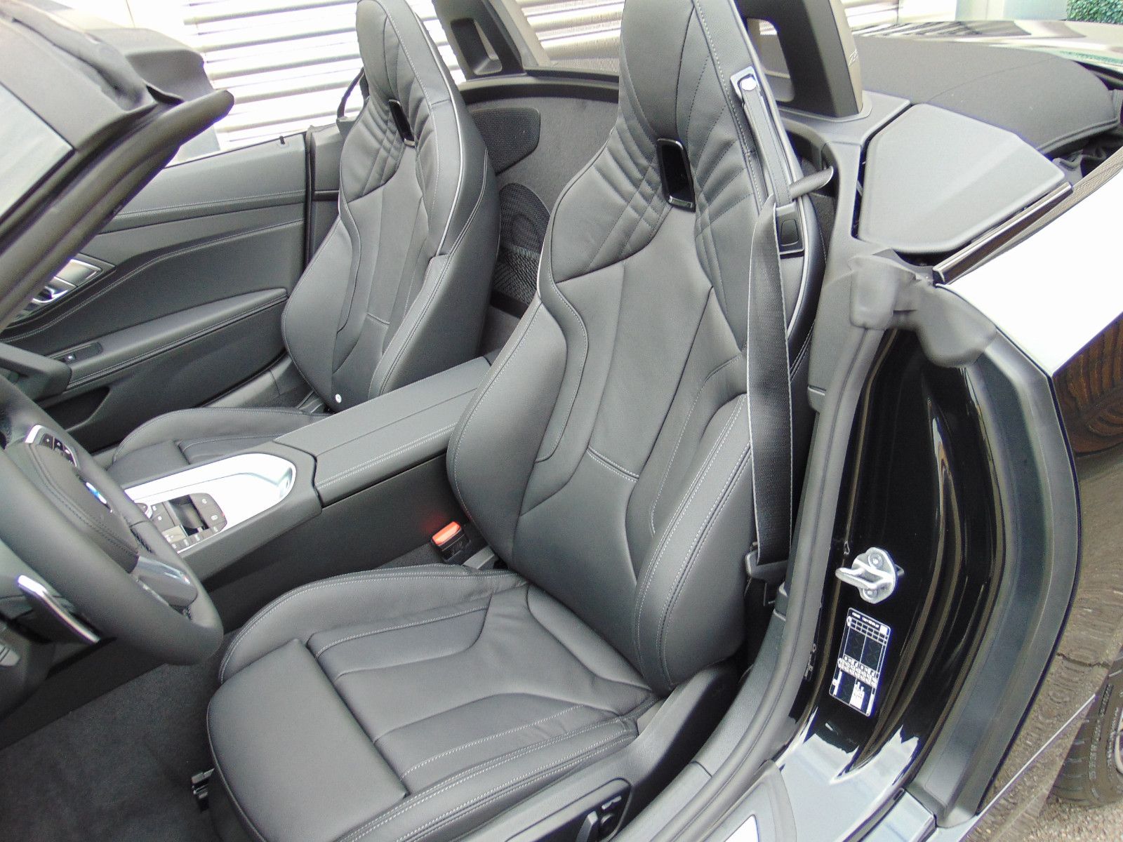 BMW Z4 M 40i - Samsaru's Car Outlet