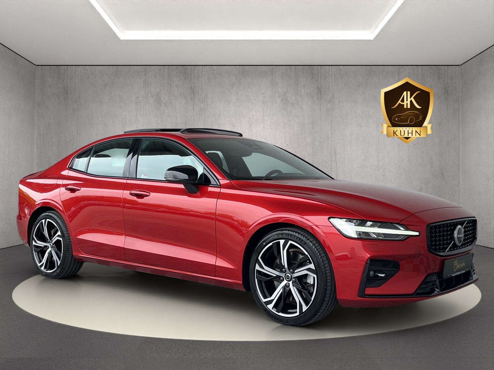 Volvo S60 ULTIMATE DARK*AWD*360° KAMERA*LED*HARMAN*