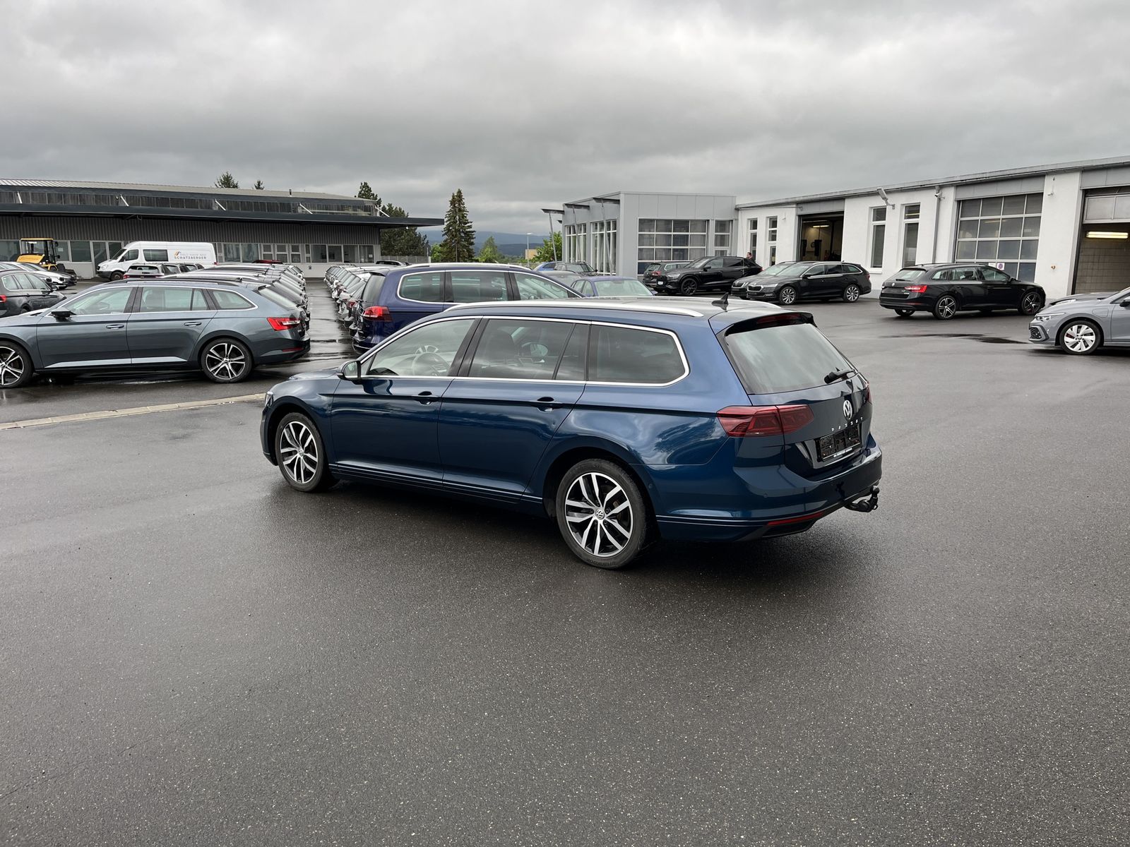 Volkswagen Passat Variant 2.0 TDI DSG Business 156€ m.20% A