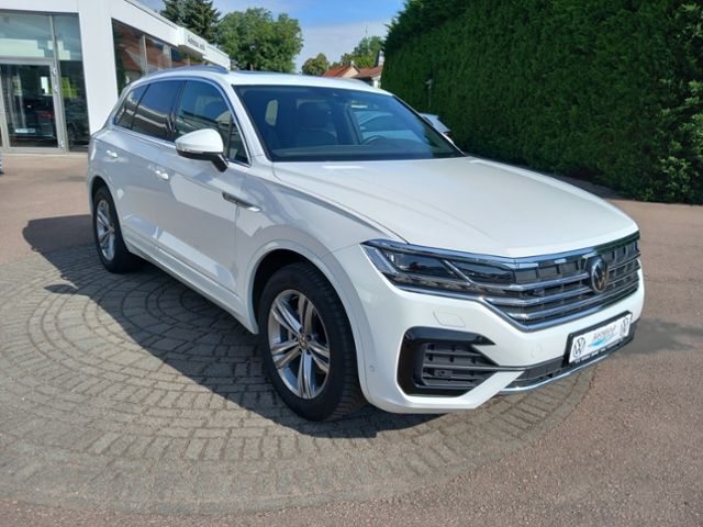 Volkswagen Touareg 3.0 TDI 4M R-Line - Samsaru's Car Outlet