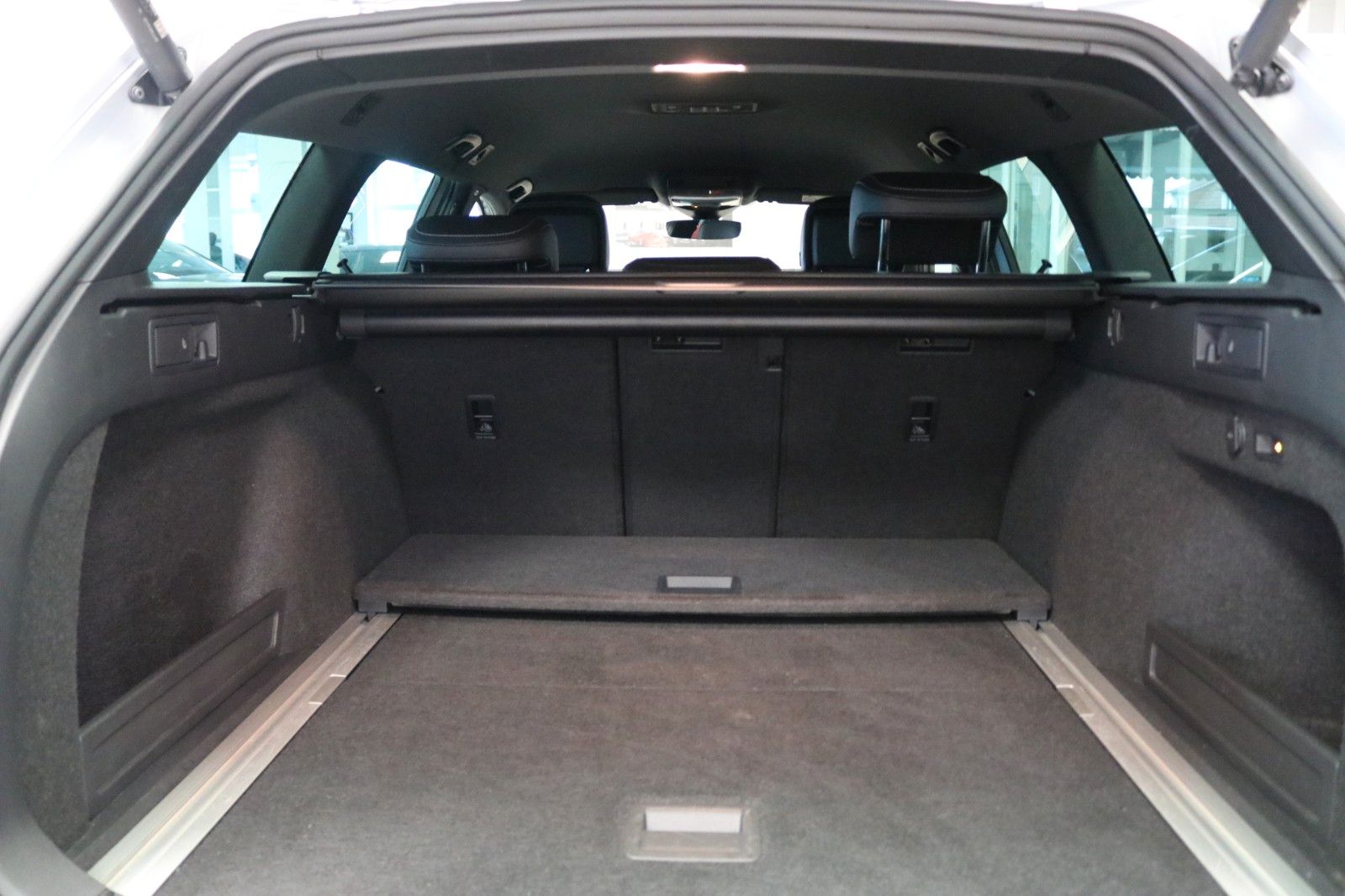 Volkswagen Passat 4Motion R-Line Matrix 360° Memory AHK