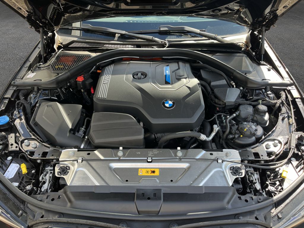BMW 330e Touring xDrive Aut.